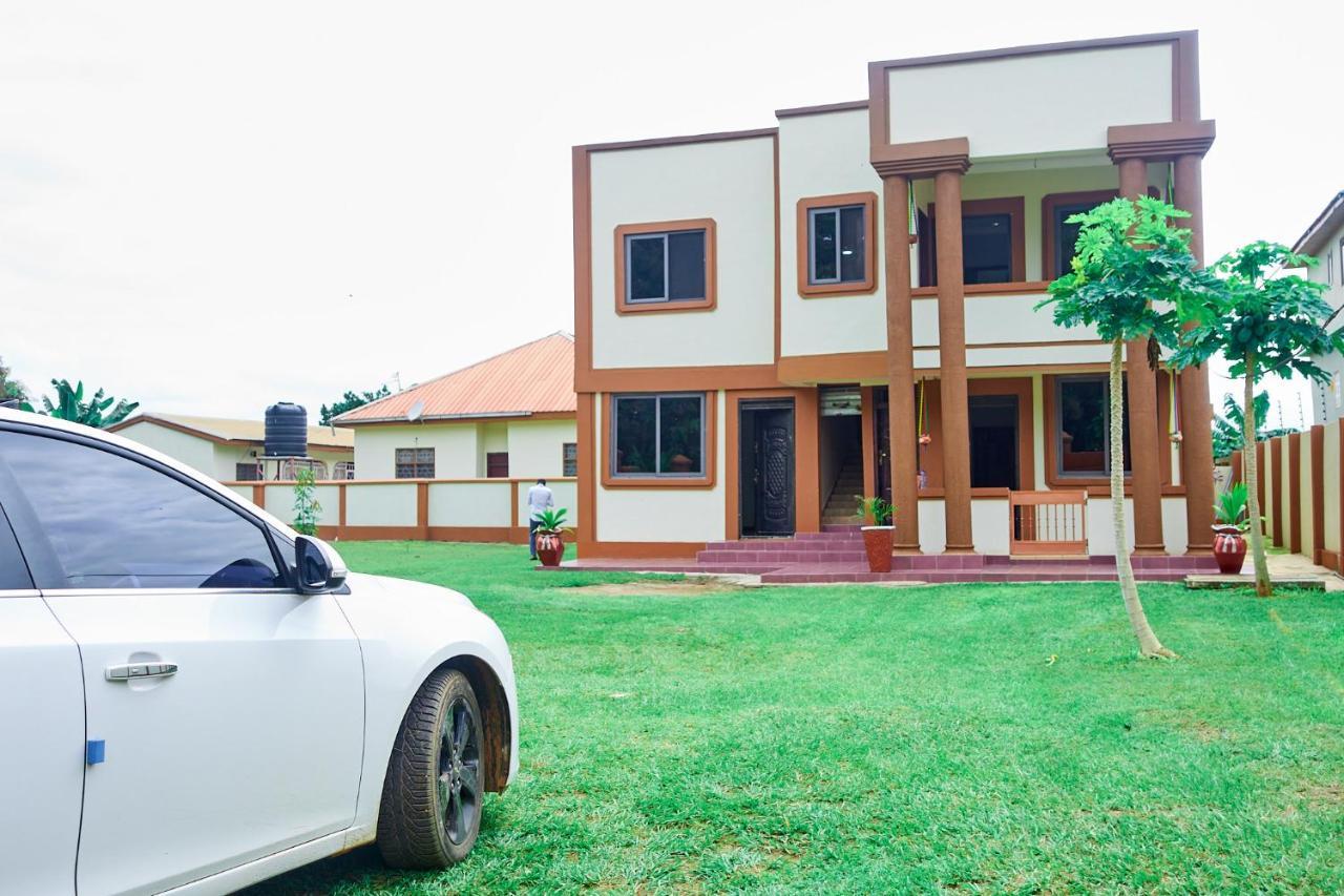 Indigo Cottage And Apartment Kumasi Exterior photo