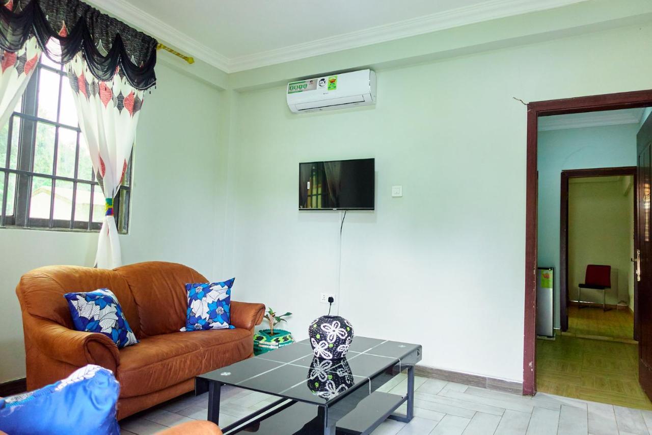 Indigo Cottage And Apartment Kumasi Exterior photo