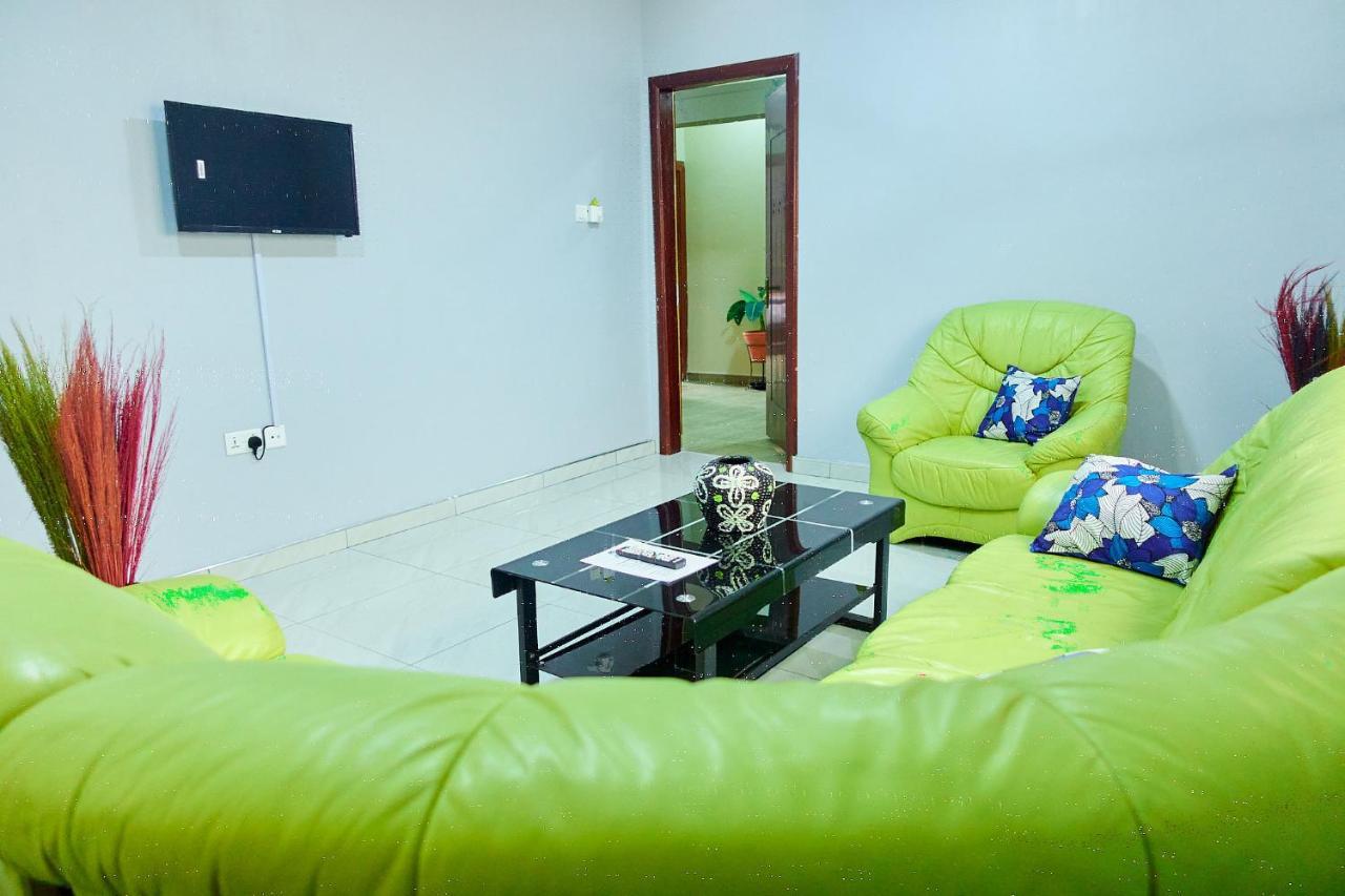 Indigo Cottage And Apartment Kumasi Exterior photo