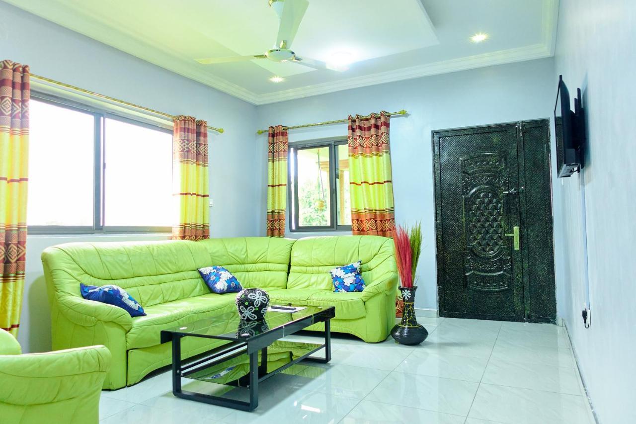Indigo Cottage And Apartment Kumasi Exterior photo
